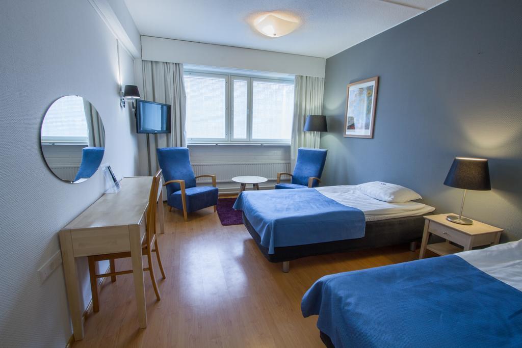 Economy Hotel Savonia Kuopio Buitenkant foto