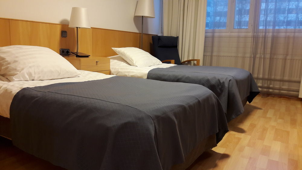 Economy Hotel Savonia Kuopio Buitenkant foto