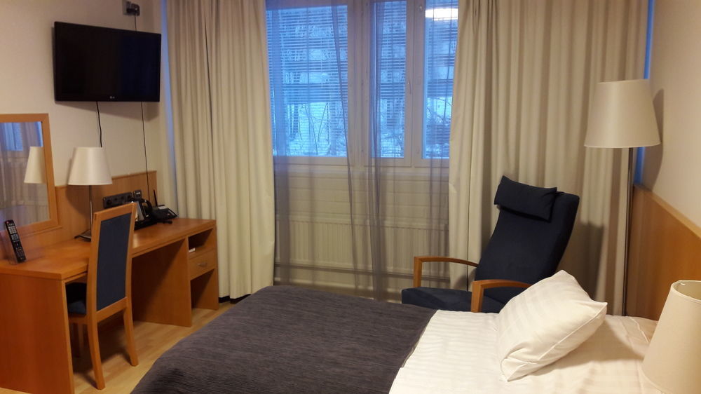 Economy Hotel Savonia Kuopio Buitenkant foto