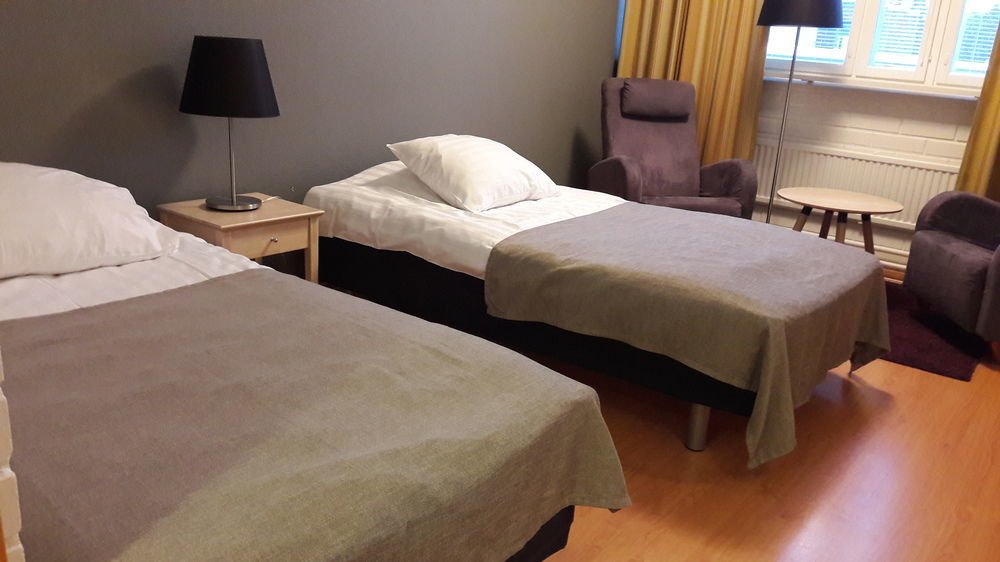 Economy Hotel Savonia Kuopio Buitenkant foto