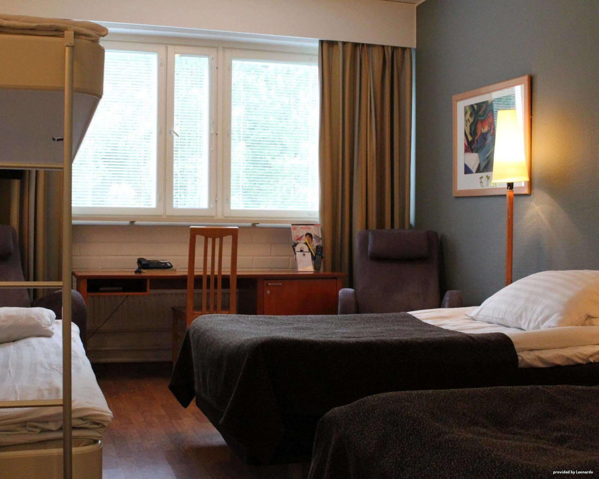 Economy Hotel Savonia Kuopio Buitenkant foto