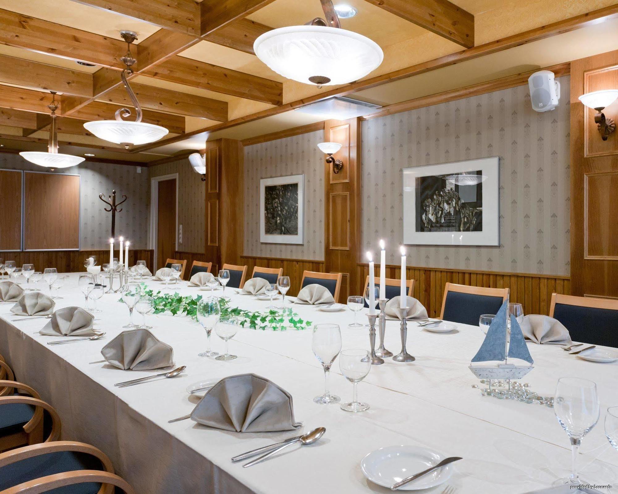 Economy Hotel Savonia Kuopio Restaurant foto